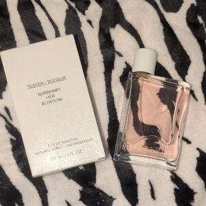 Burberry Her Blossom Eau de Toilette - Pink New In Tester Box 100ml